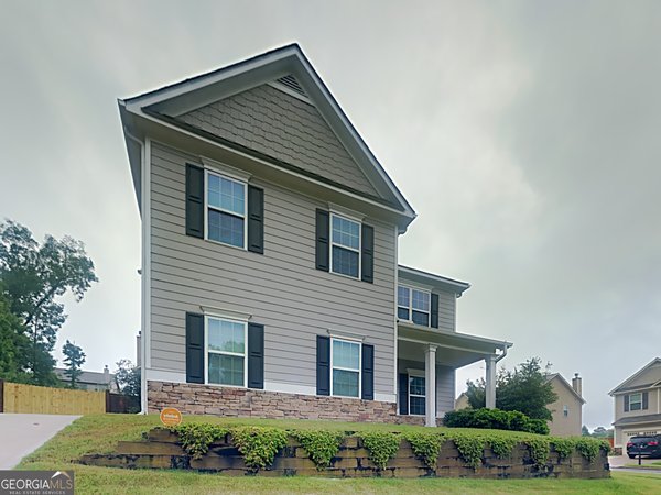 737 Pine Lane, Lawrenceville