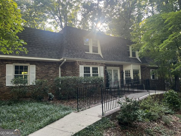 168 Great Oak Drive, Athens