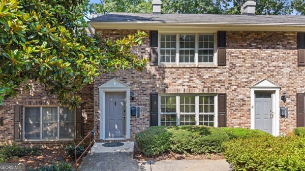 2387 Northlake Court, Atlanta