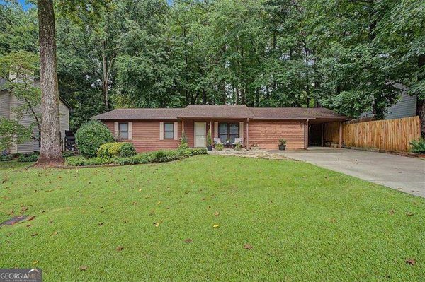 3095 Woodland Drive Kennesaw