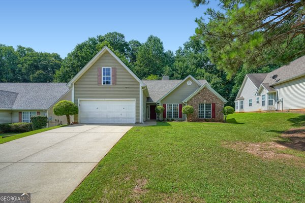 348 Lee Miller Drive, Suwanee