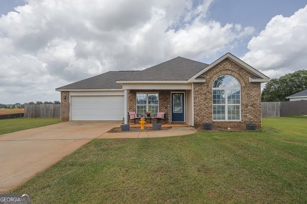 101 Lavendar Lane Perry
