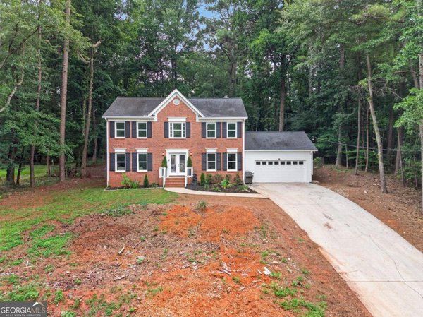 535 Woodrow Drive Lawrenceville
