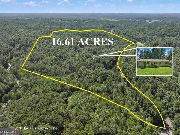 5082 Highway 197 Clarkesville