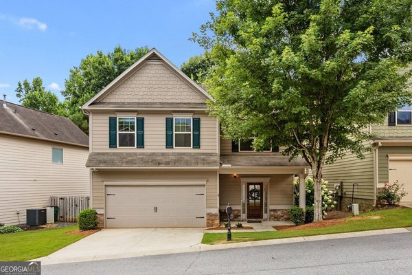 704 Wentworth Place, Woodstock
