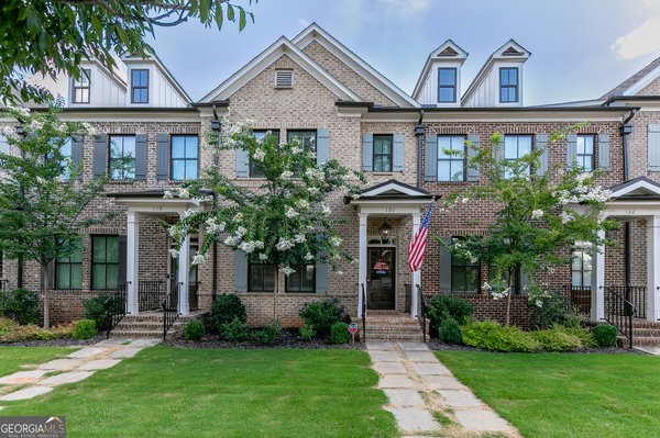120 Main Street, Buford