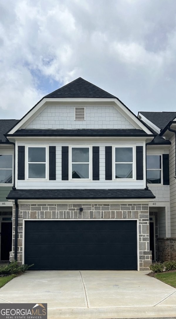 40 Crest Drive, Hartwell