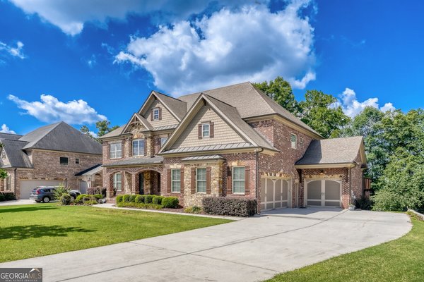 3066 Walking Horse Trail, Buford