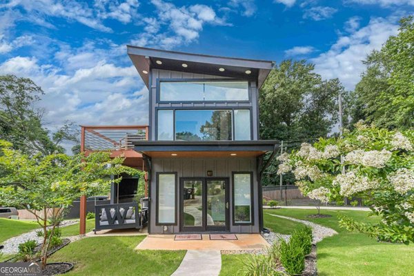 3120 Godby Road, College Park