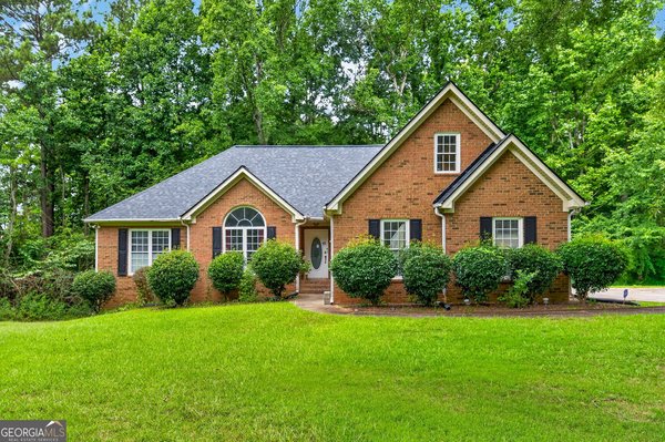 115 Hamilton Drive, Newnan