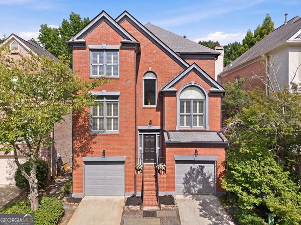 2482 Manor Walk, Decatur