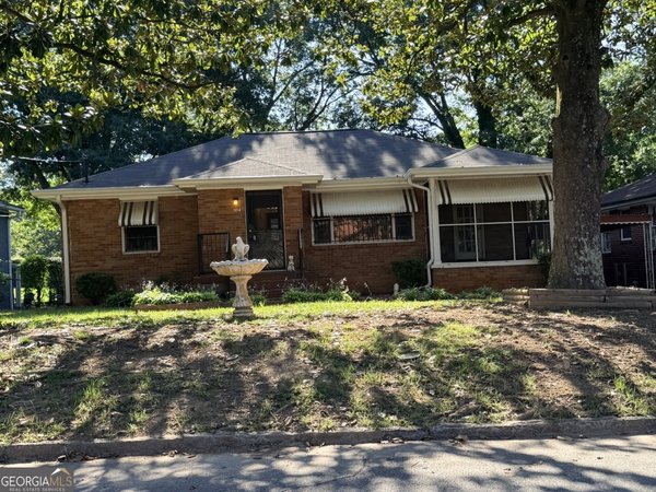 104 Willis Mill Road, Atlanta