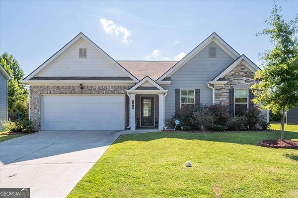 103 McGinnis Circle, Calhoun
