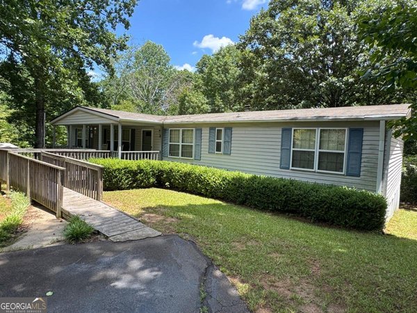 2903 Athens Highway, Gainesville