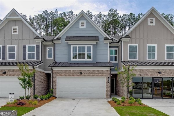 785 Woods Chapel Road, Sugar Hill
