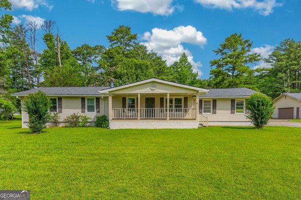 265 Aaron Young Road, Newnan