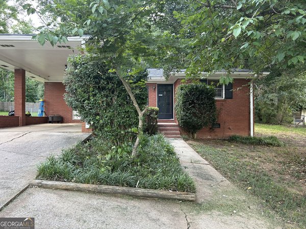 4449 Ben Hill Road, Lithia Springs
