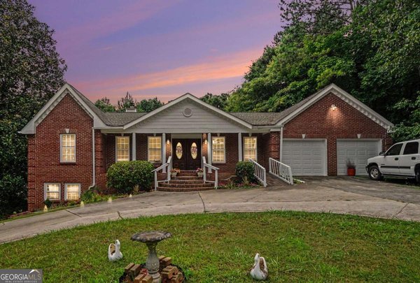 5667 Miller Grove Road, Lithonia