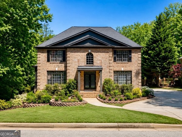main picture of 2758 Pathview Drive, Dacula