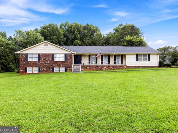 2405 Post Oak Tritt Road, Marietta