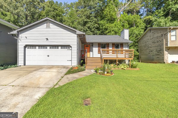 700 Pepperwood Trail, Stone Mountain