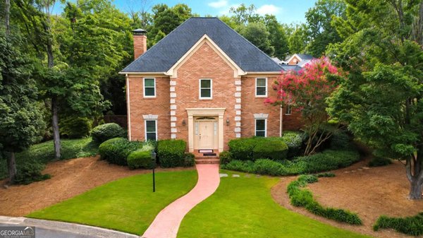 573 Palisades Circle, Marietta