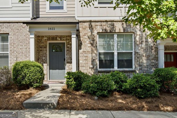 1611 Falcon Crest Way, Decatur