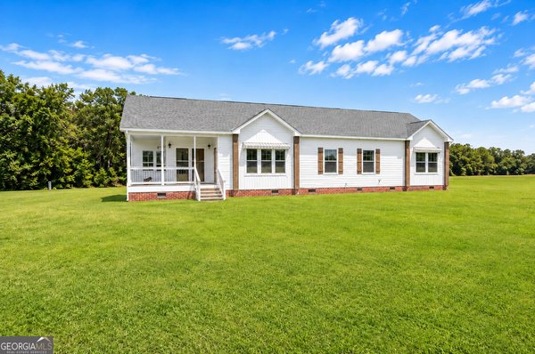 562 Sinkhole Road, Register