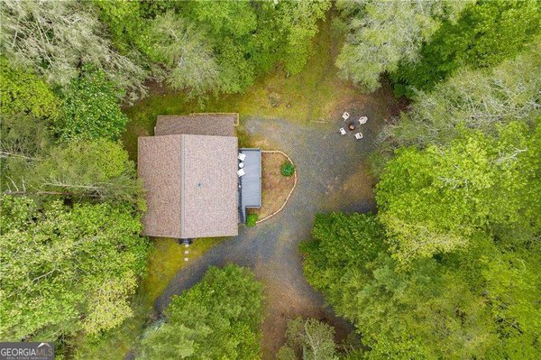 333 Bent Wood Lane, Blue Ridge