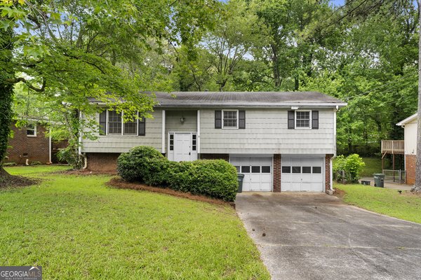 1056 Baker Lane, Marietta