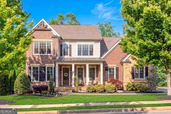 3859 Cochran Lake Drive Marietta