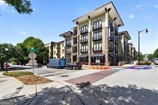 5300 Peachtree Road, Atlanta