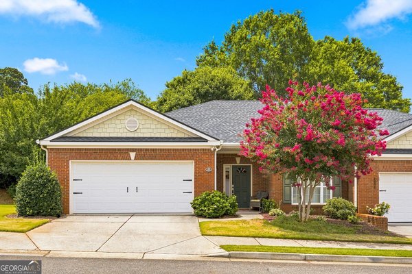 129 Holiday Road, Buford