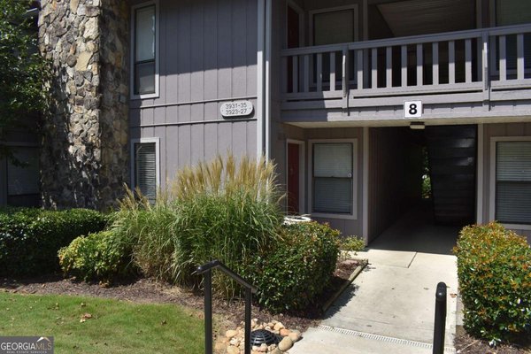 3923 Woodridge Way, Tucker
