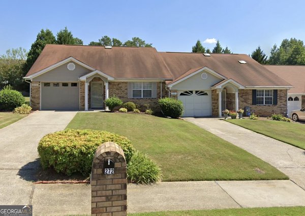 272 Olde Oaks Lane, Riverdale