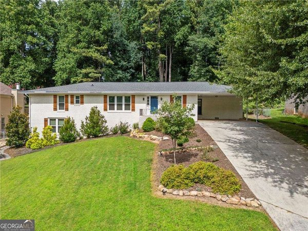 1701 Smithwood Drive Marietta