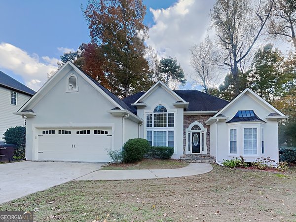 6898 Fox Hunt Circle Douglasville