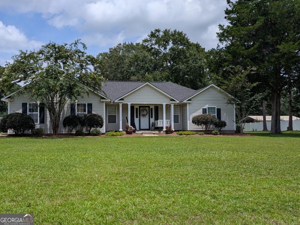 76 Third Avenue, Hawkinsville