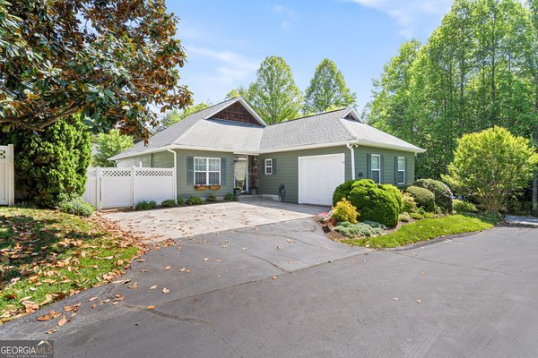 419 Long View Cir. Hiawassee