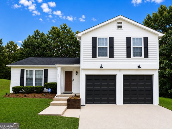 3823 Rock Hollow Court, Conley