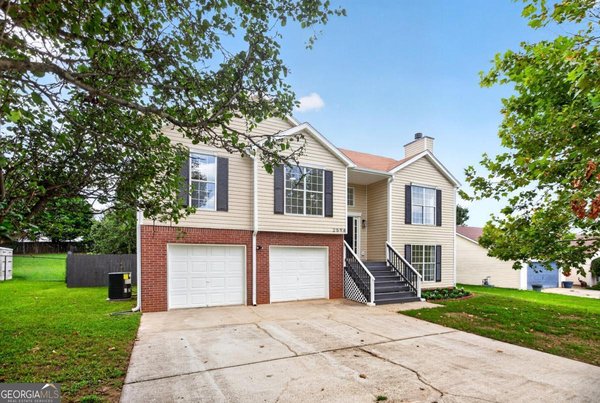 2594 Deann Drive Ellenwood