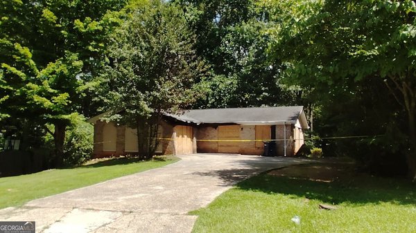 4117 Forest Court Douglasville