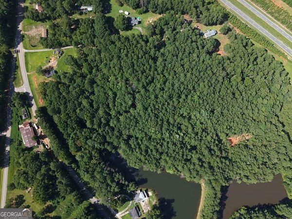 6099 Indian Trail, Thomaston