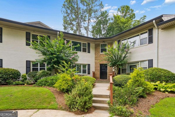 2477 Decatur Road, Decatur