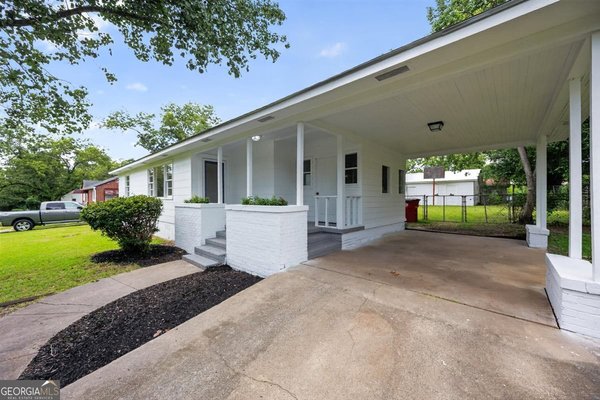 2792 Skyline Drive Macon
