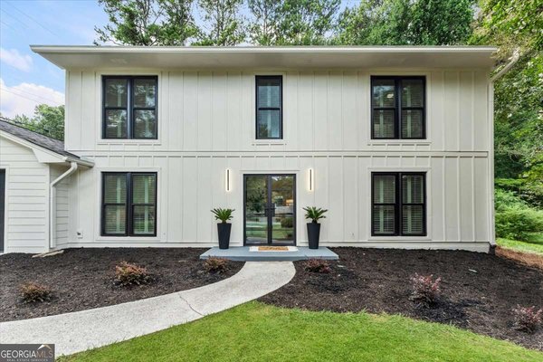 131 Indian Hills Court Marietta