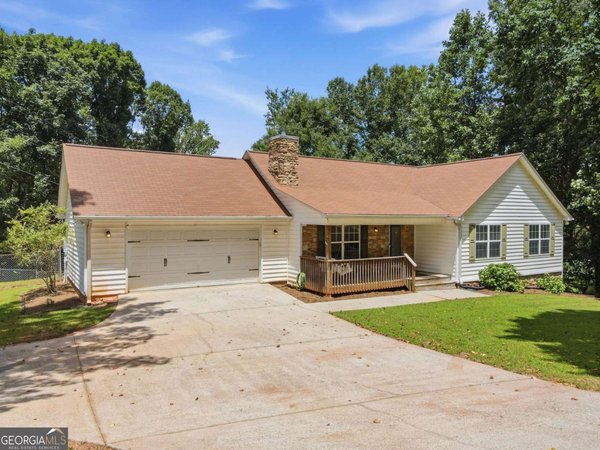 309 Barney Fields Road, Dahlonega