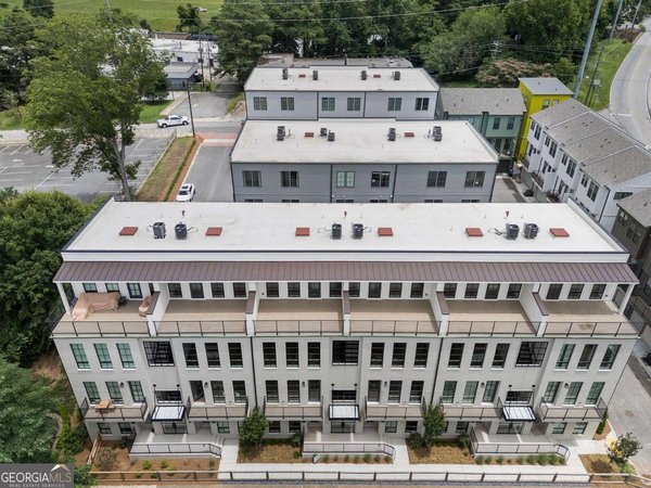 990 Bibbs Circle, Atlanta