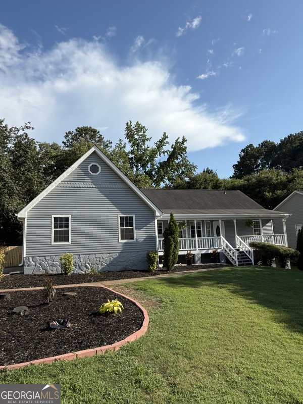 503 Horseshoe Circle, Stockbridge