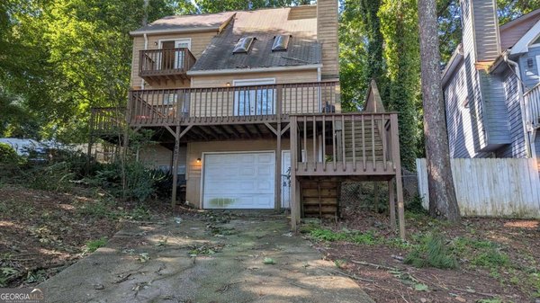 8447 Lake Drive Snellville